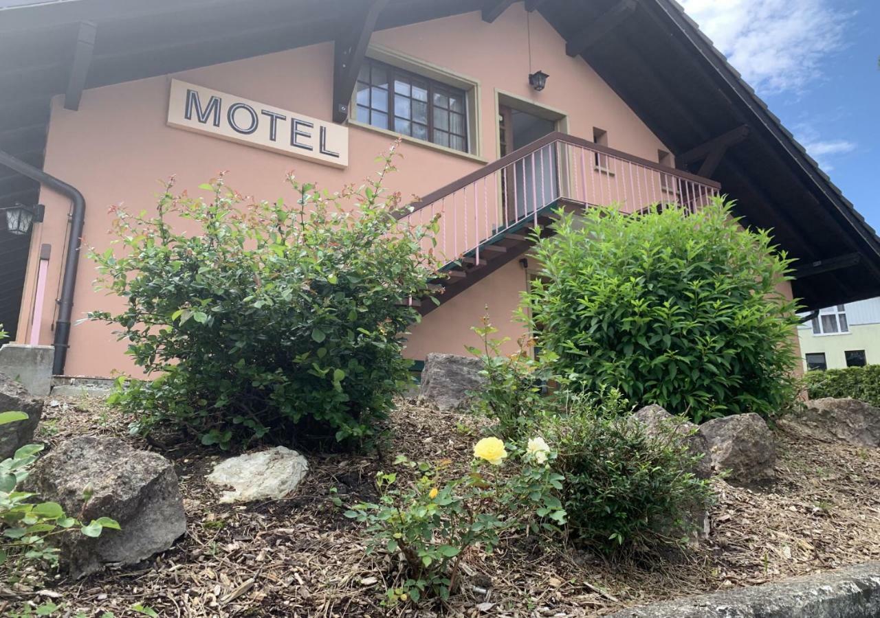 Motel Des Fleurs Servion Εξωτερικό φωτογραφία